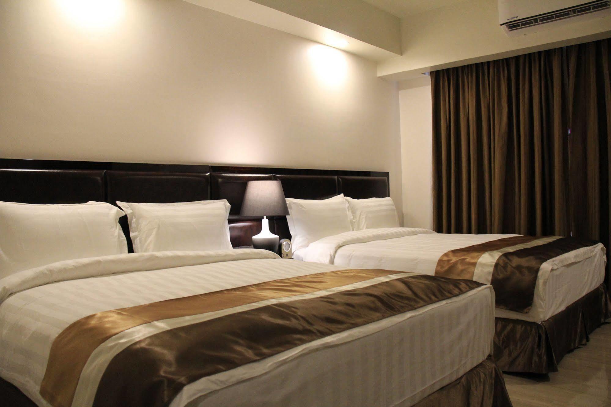 Savannah Resort Hotel Анхелес Екстериор снимка